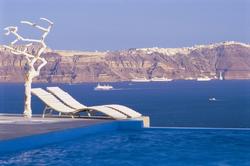 astarte_suites_hotel__infinity_pool__santorini_greece