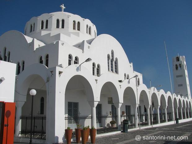 The main church of the island, Metropolis
